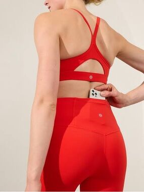 Athleta Sports Bra Cardinal Red, M